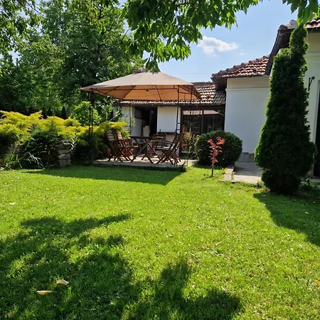Casa Blanca Nyaraló Targoviste